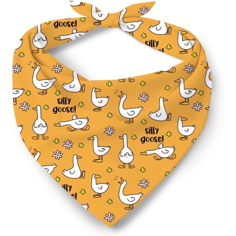 Bandana per cani con un simpat - Dog Bandana Scarf recensione e prezzo