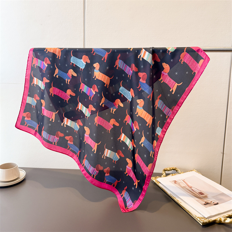 Foulard quadrato da donna in c - Dog Bandana Scarf recensione e prezzo