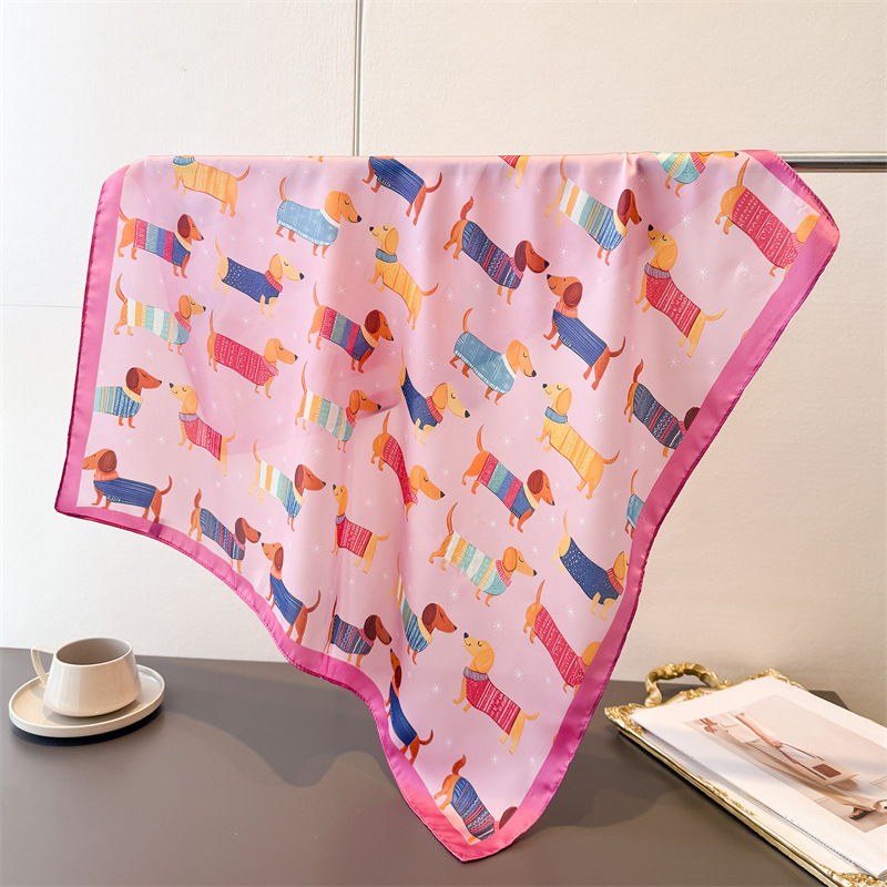 Foulard quadrato da donna in c - Dog Bandana Scarf recensione e prezzo